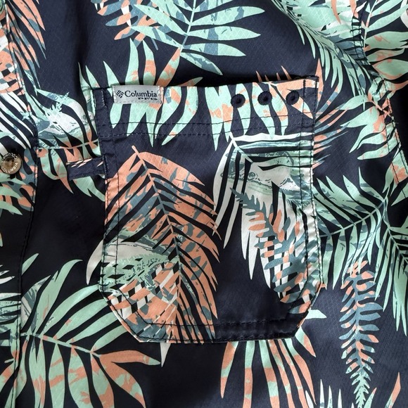COLUMBIA PFG Super Slack Tide Camp Shirt Men XL Black Palm Print Fishing Omni - Picture 8 of 11